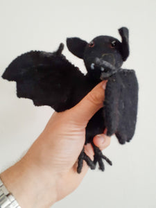 Bat